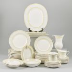 1057 1198 DINNER SET